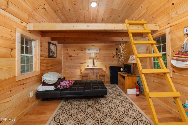 2188 Highway 75, Blountville, TN 37617