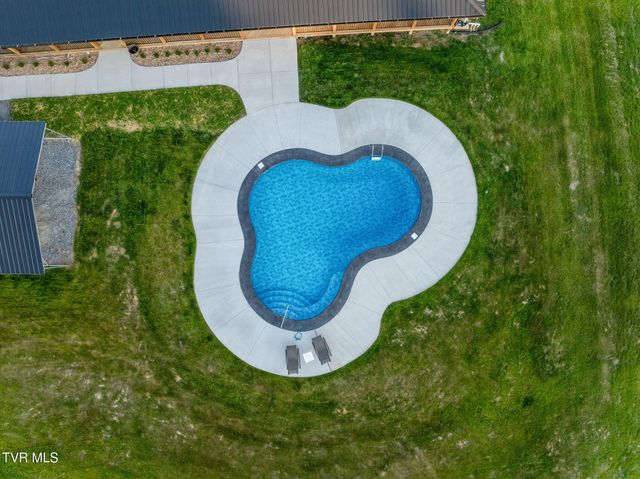 2188 Highway 75, Blountville, TN 37617