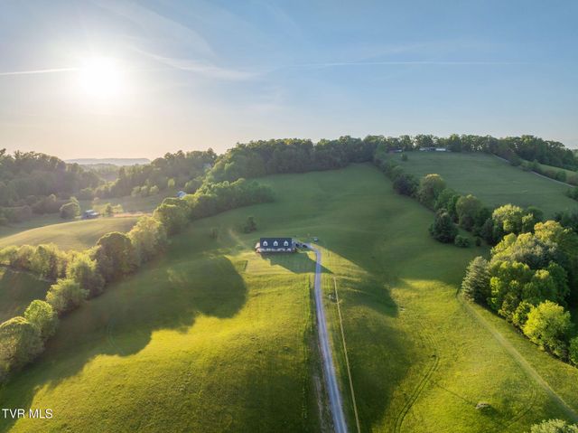 2188 Highway 75, Blountville, TN 37617