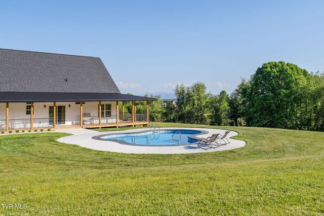 2188 Highway 75, Blountville, TN 37617