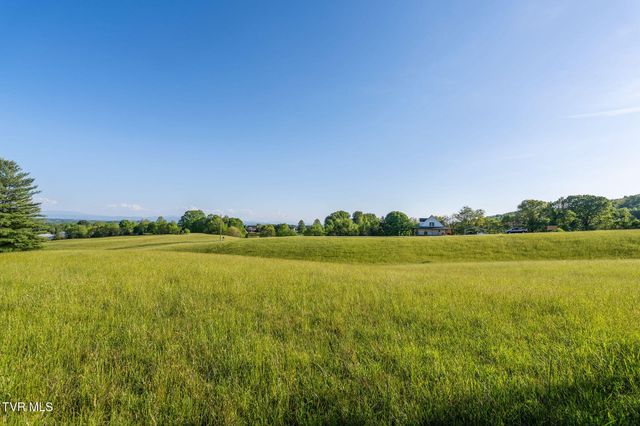 2188 Highway 75, Blountville, TN 37617