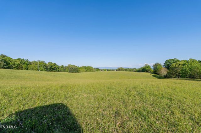 2188 Highway 75, Blountville, TN 37617