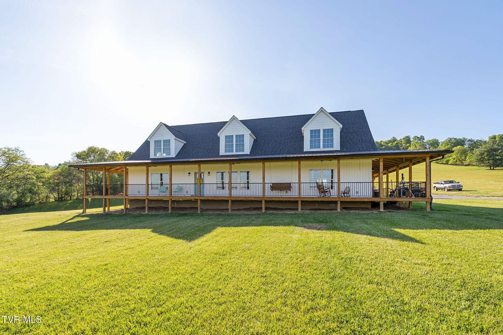 2188 Highway 75, Blountville, TN 37617