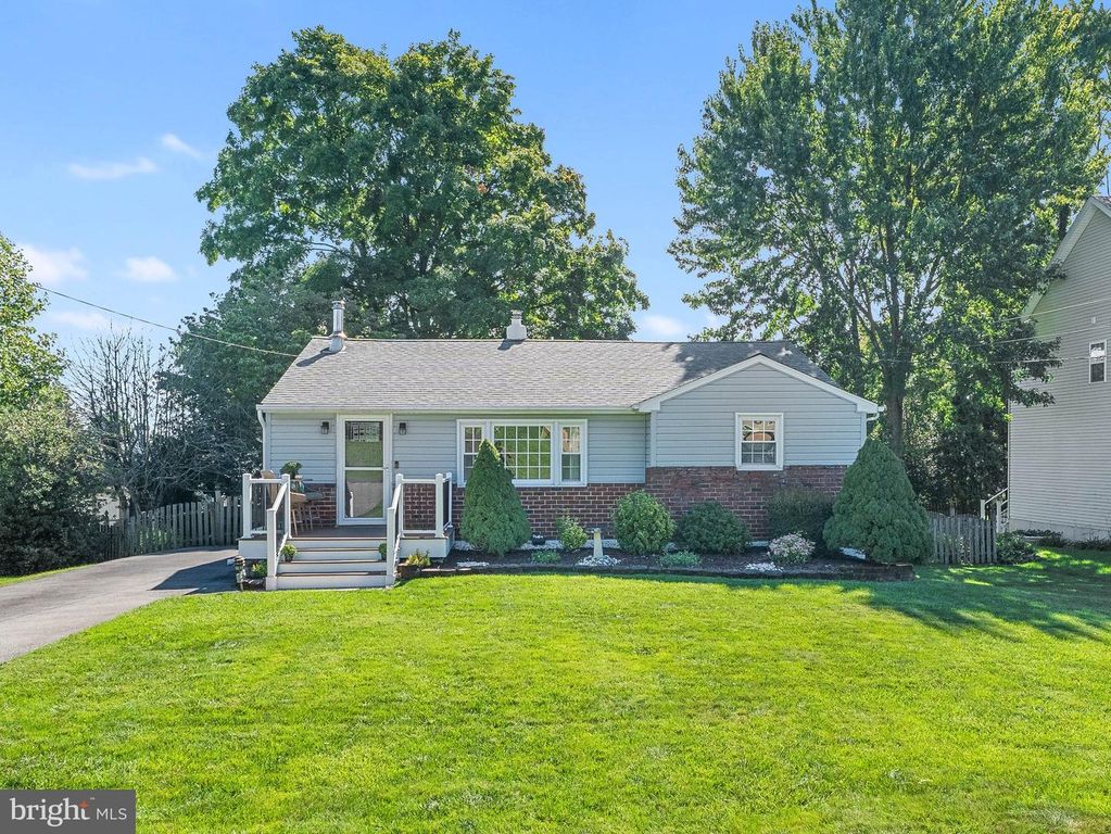 219 PERSHING AVE, Horsham, PA 19044 — exterior