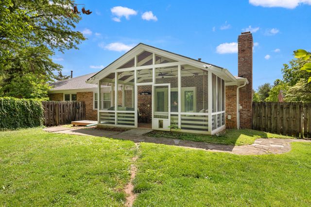 607 Camino Drive, Lexington, KY 40502