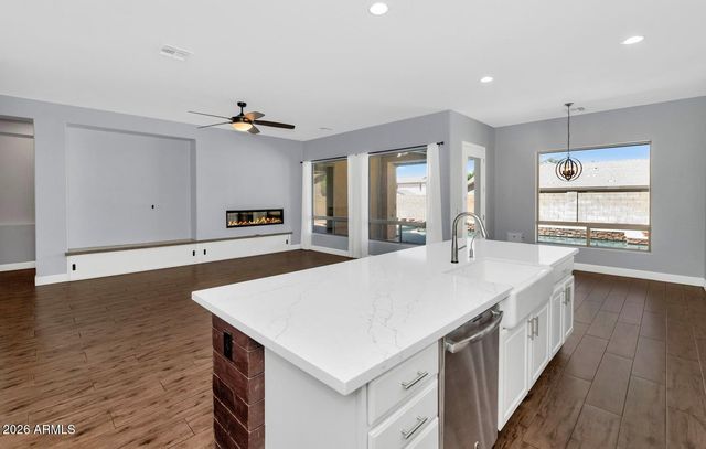 2254 W Hidden Treasure Way, Phoenix, AZ 85086