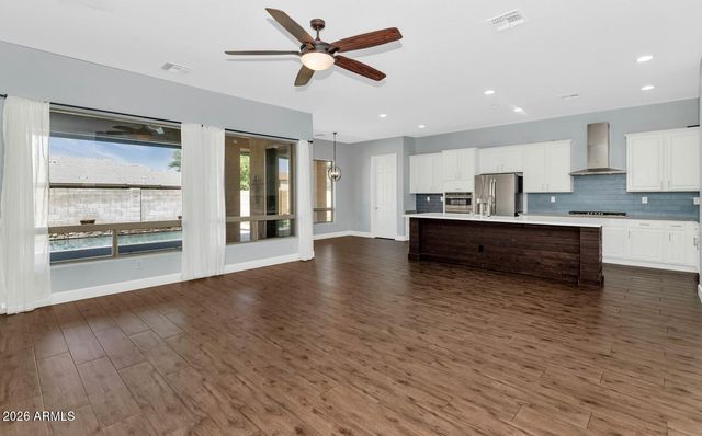 2254 W Hidden Treasure Way, Phoenix, AZ 85086