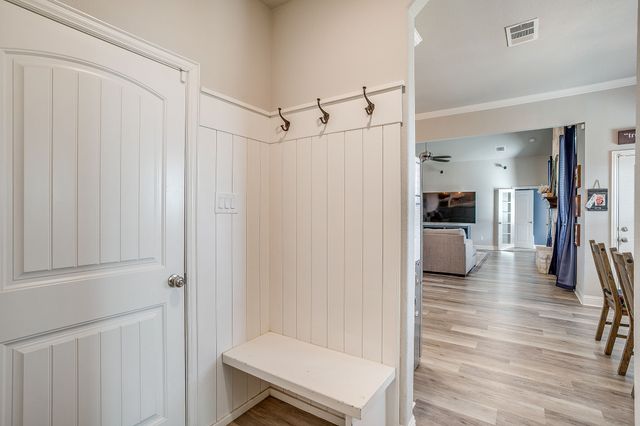 7912 Loma Lane, Godley, TX 76044