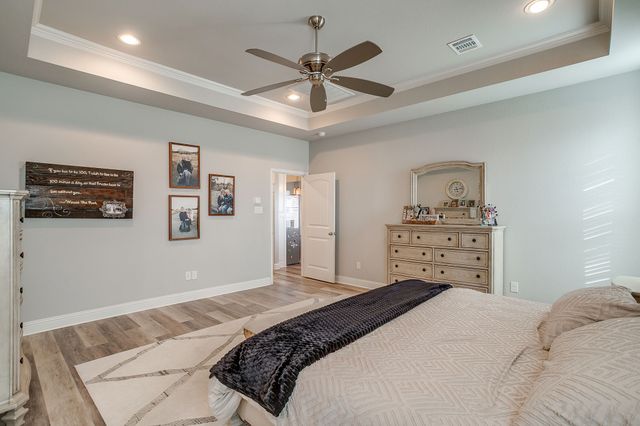 7912 Loma Lane, Godley, TX 76044