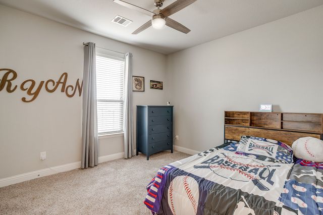 7912 Loma Lane, Godley, TX 76044