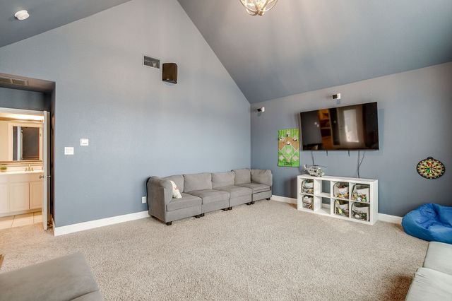 7912 Loma Lane, Godley, TX 76044