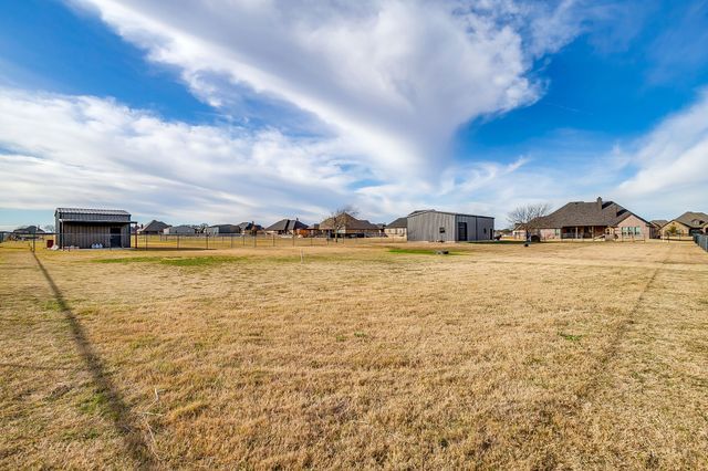 7912 Loma Lane, Godley, TX 76044