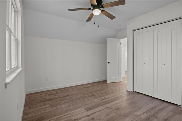 1050 Promise Land Rd, Charlotte, TN 37036