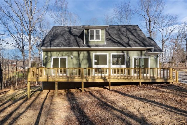 1050 Promise Land Rd, Charlotte, TN 37036