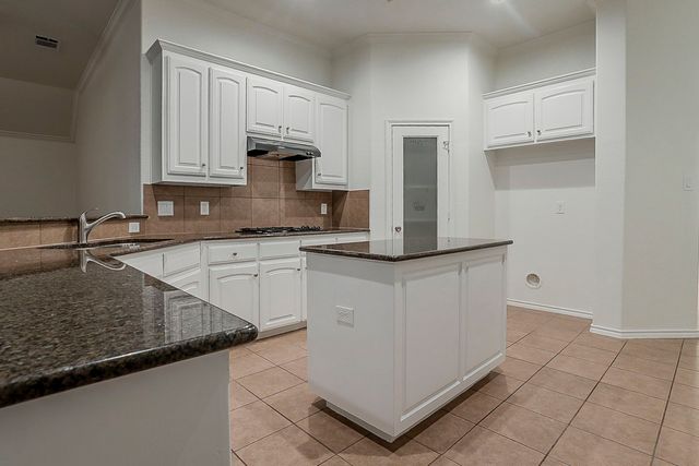 14053 Wrangler Way, Fort Worth, TX 76052