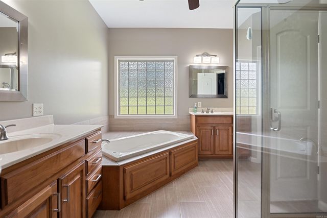 581 CR 130, Bono, AR 72416