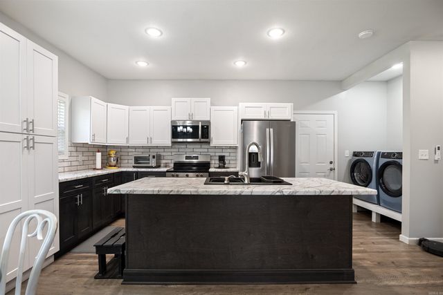 581 CR 130, Bono, AR 72416