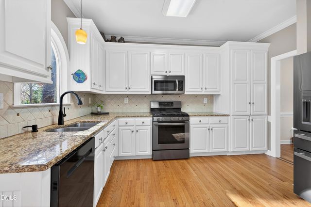 5009 Kinderston Drive, Holly Springs, NC 27540