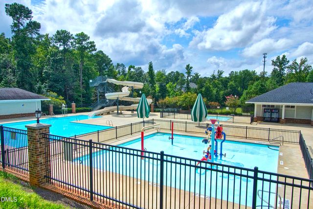 5009 Kinderston Drive, Holly Springs, NC 27540