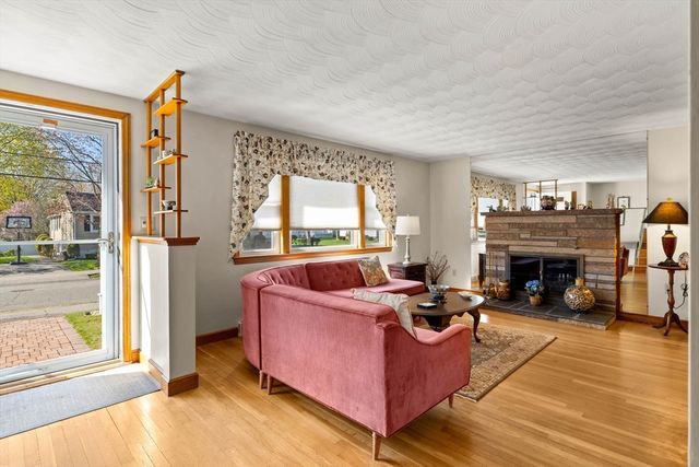 104 Holmes, Braintree, MA 02184