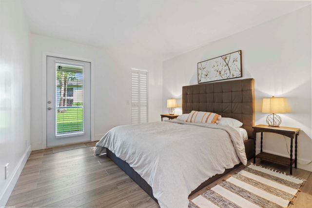 711 Forest Club Drive 108, Wellington, FL 33414