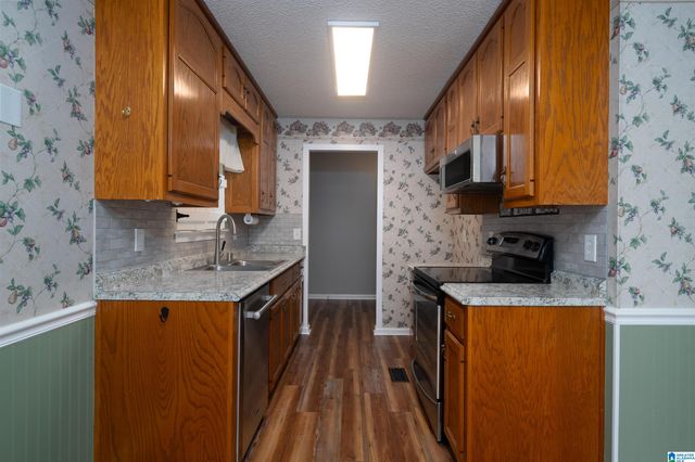 3990 BLACK HAWK DRIVE, Bessemer, AL 35022