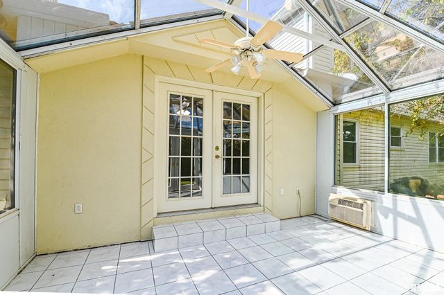 414 W TIMBER RIDGE Drive, Peoria, IL 61615