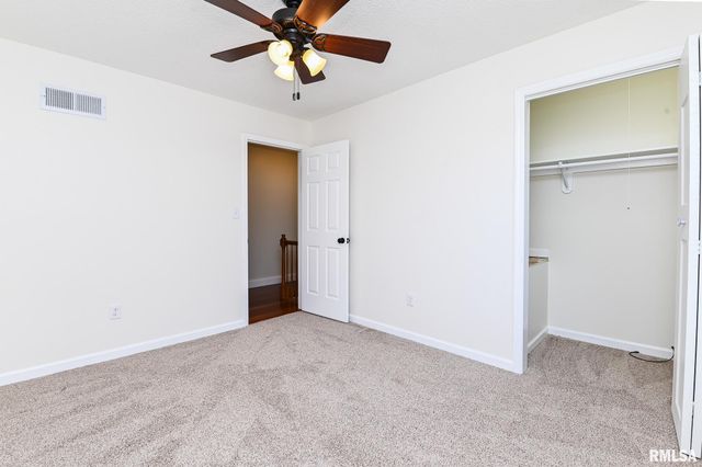 414 W TIMBER RIDGE Drive, Peoria, IL 61615