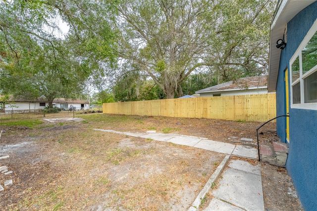 616 LIME STREET, Auburndale, FL 33823