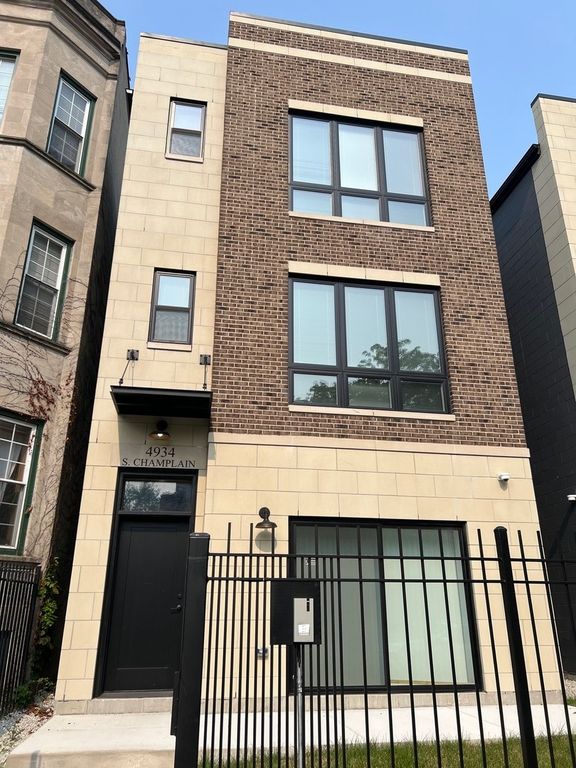 4934 S Champlain Avenue 1, Chicago, IL 60615