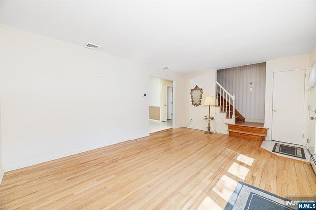 225 Linden Road, Wayne, NJ 07470