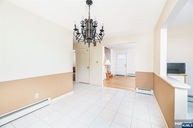 225 Linden Road, Wayne, NJ 07470