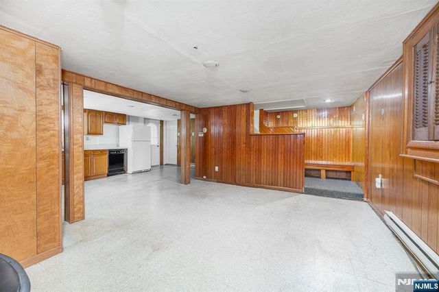 225 Linden Road, Wayne, NJ 07470