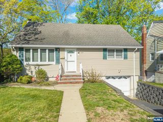 225 Linden Road, Wayne, NJ 07470