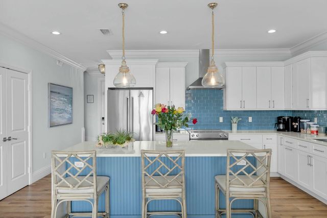 11890 1st Avenue Gulf Unit 3, Marathon, FL 33050