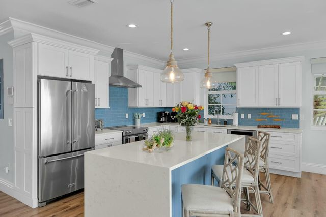 11890 1st Avenue Gulf Unit 3, Marathon, FL 33050