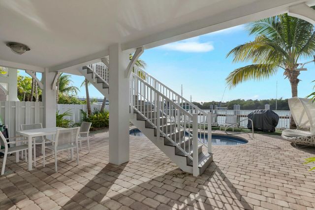 11890 1st Avenue Gulf Unit 3, Marathon, FL 33050