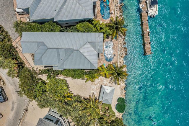 11890 1st Avenue Gulf Unit 3, Marathon, FL 33050