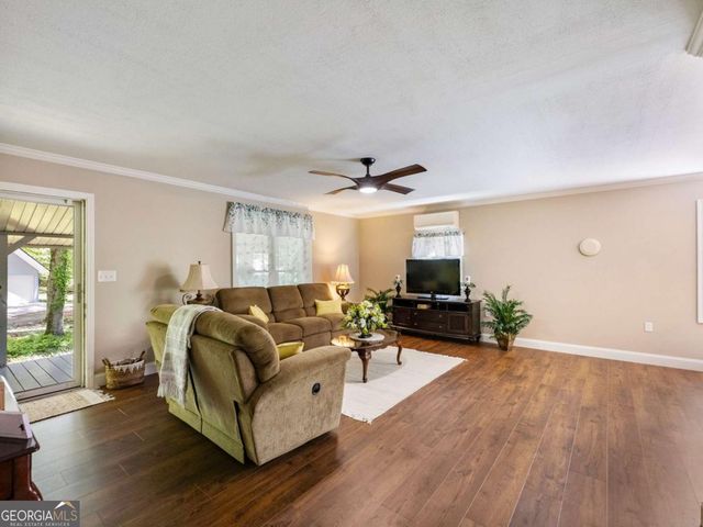 220 Evans Lane, Lakemont, GA 30552