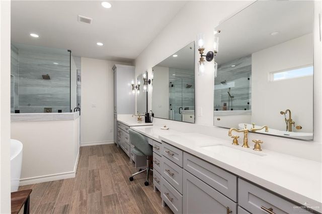 25142 Teal Circle, San Benito, TX 78586