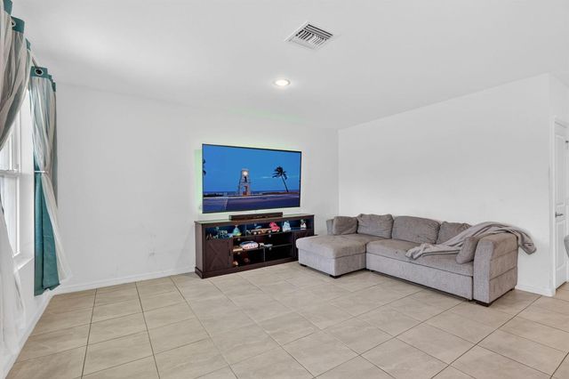 4954 Armina Place, Fort Pierce, FL 34951