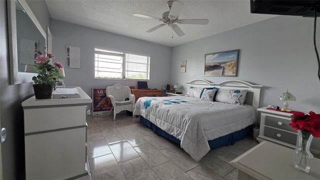 5300 Washington Street L338, Hollywood, FL 33021