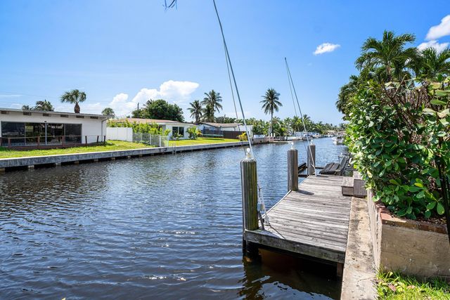 1620 SW 4TH Avenue, Pompano Beach, FL 33060