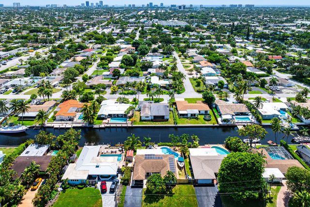 1620 SW 4TH Avenue, Pompano Beach, FL 33060