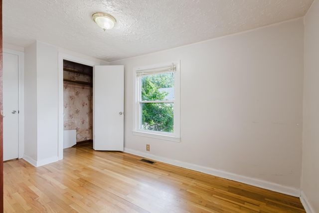 320 Burley Avenue, Lexington, KY 40503