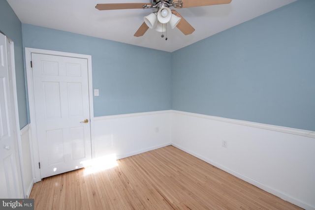 1018 HOFFNAGLE PL, Philadelphia, PA 19111