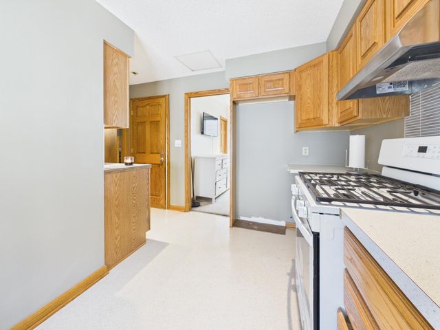 750 Robert Street S, Saint Paul, MN 55107