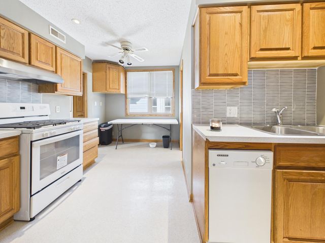 750 Robert Street S, Saint Paul, MN 55107