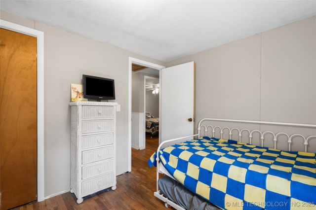 18087 W 947, Vian, OK 74962