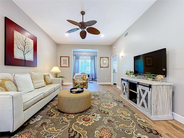 3803 54TH DRIVE W 102, Bradenton, FL 34210